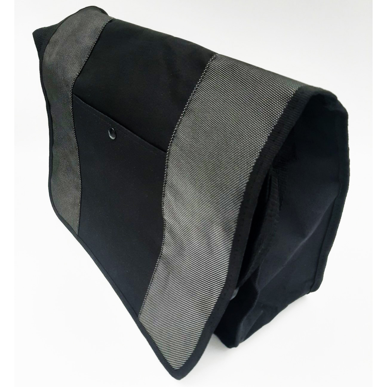 Сумкa на плечо 