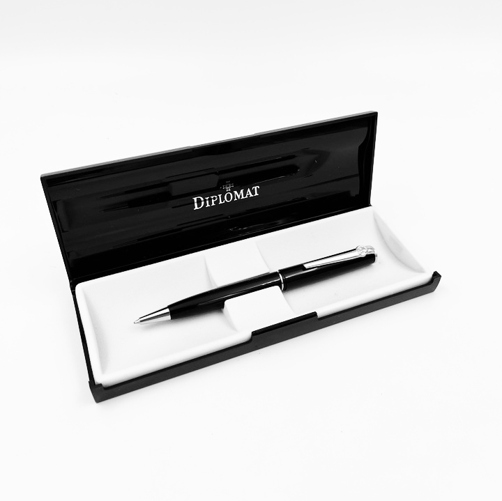 Ручка шариковая Master Lack