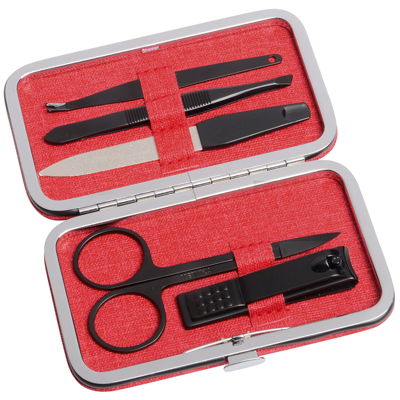 Набор для маникюра PRETTY IN BLACK