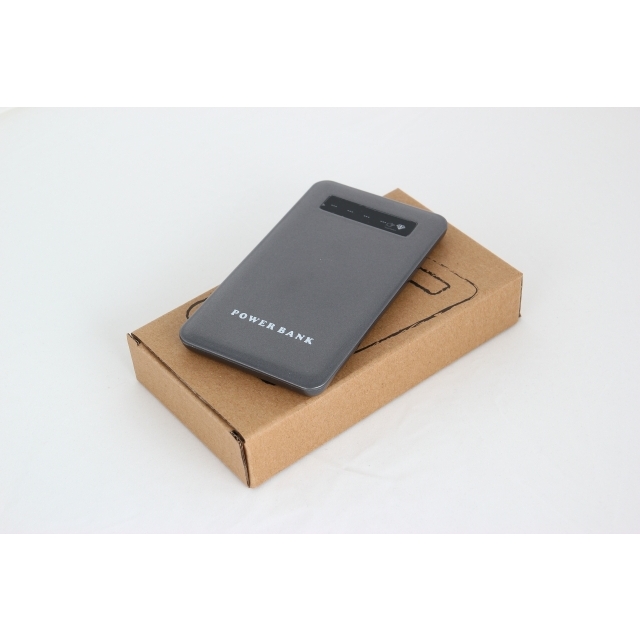 Аккумулятор переносной внешний Power bank  4000 мАч