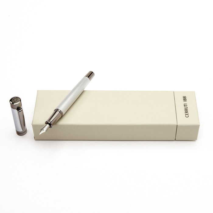 Перьевая авторучка Zoom Diamond Chrome