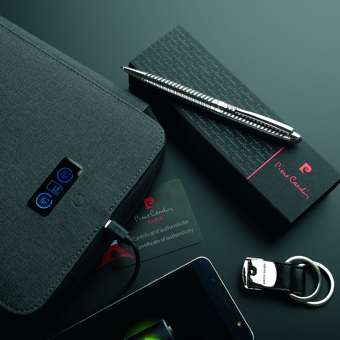 Шариковая ручка ELODIE Pierre Cardin