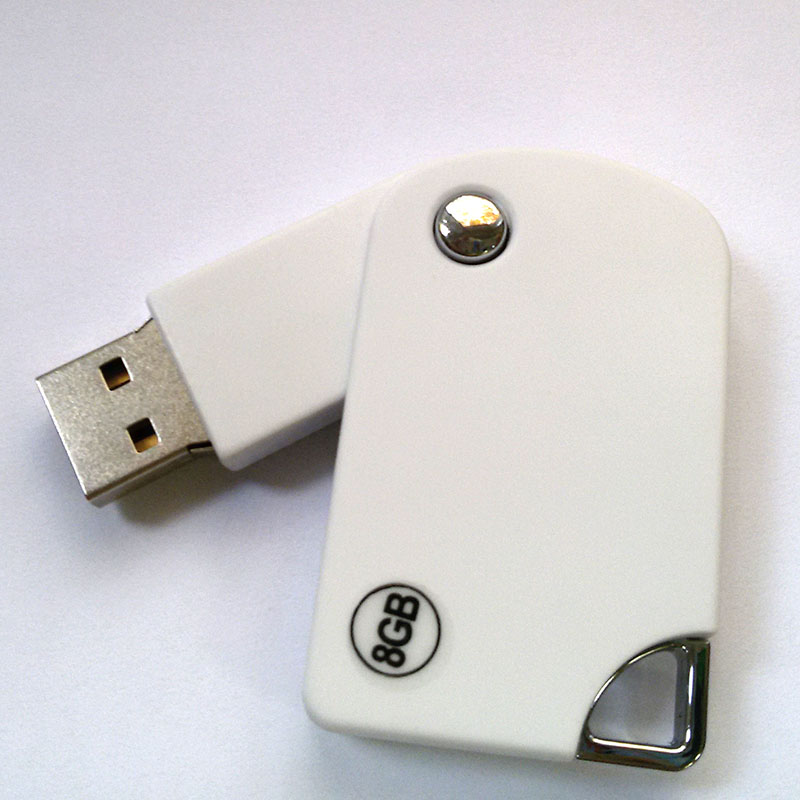 Флеш-карта 8 ГБ